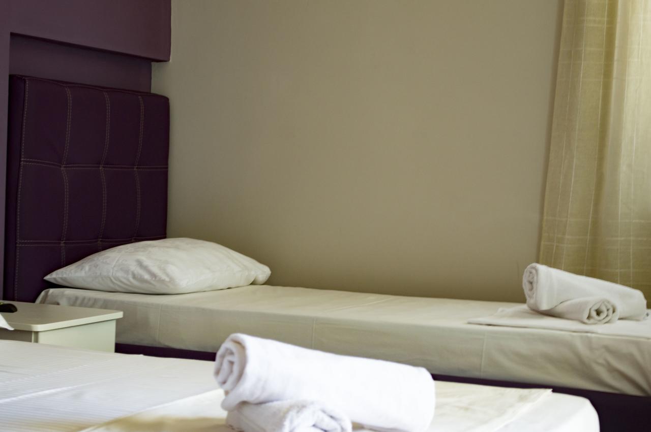 Hotel Riviera Durrës Kültér fotó